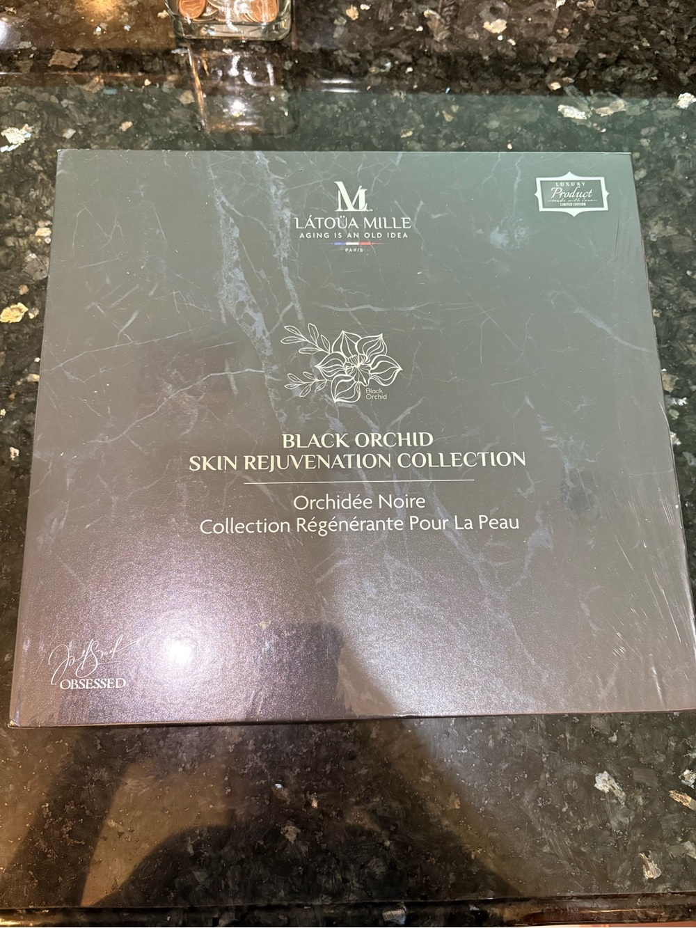 Latoua Mille Paris BLACK ORCHID SKIN REJUVENATION COLLECTION